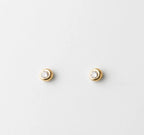 Round stud earrings