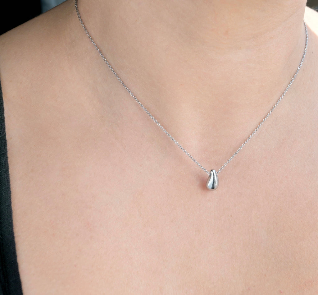 Dainty Droplet Necklace In Silver