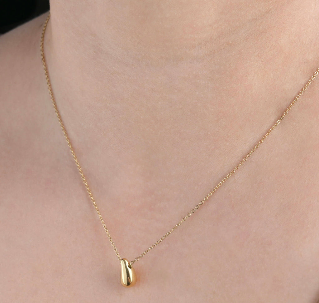 Dainty Droplet Necklace In Gold