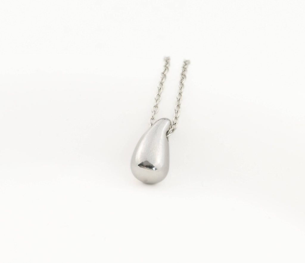 Dainty Droplet Necklace In Silver