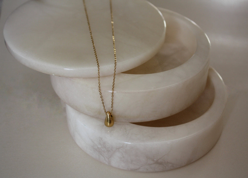 Dainty Droplet Necklace In Gold