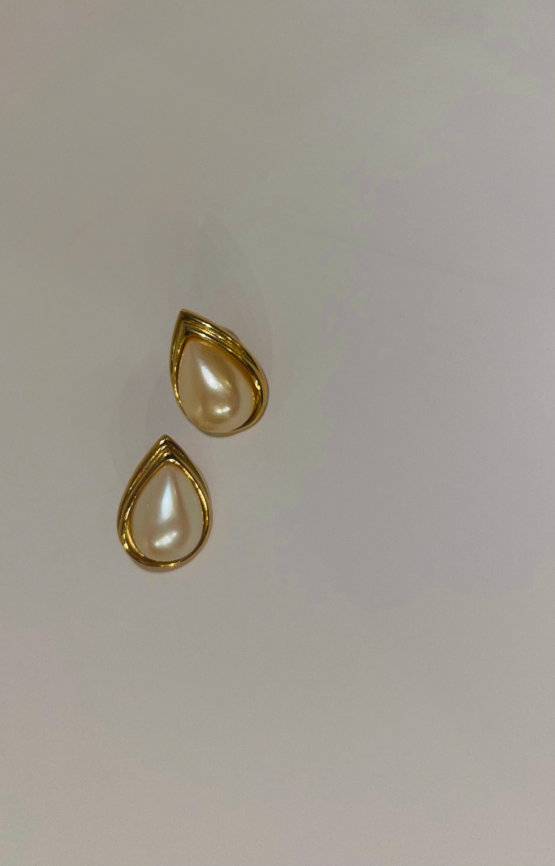 Champagne Pearl Earrings
