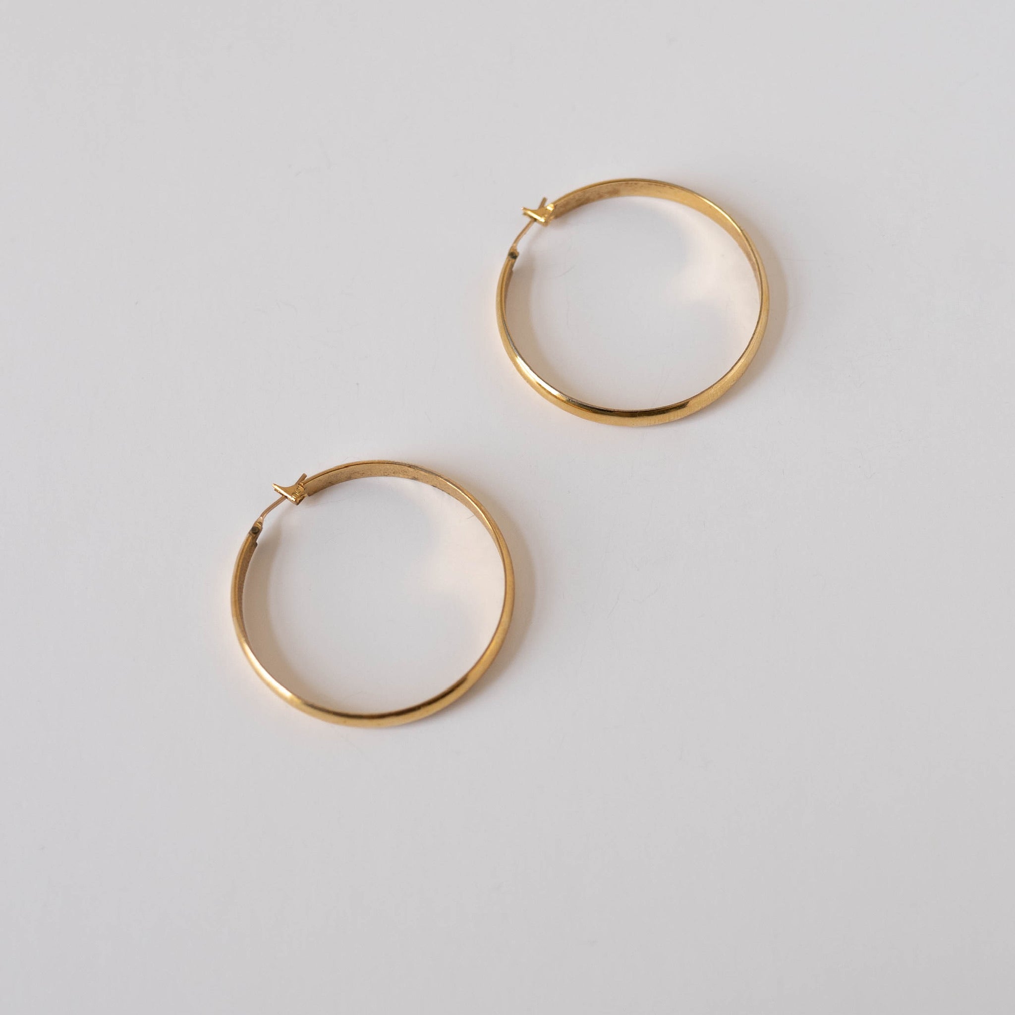 Make a Statement Hoops